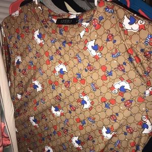 Authentic Gucci Shirt (short sleeve) very soft